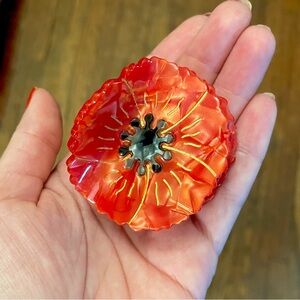 Red Poppy Flower Hair Claw - Coucou Suzette